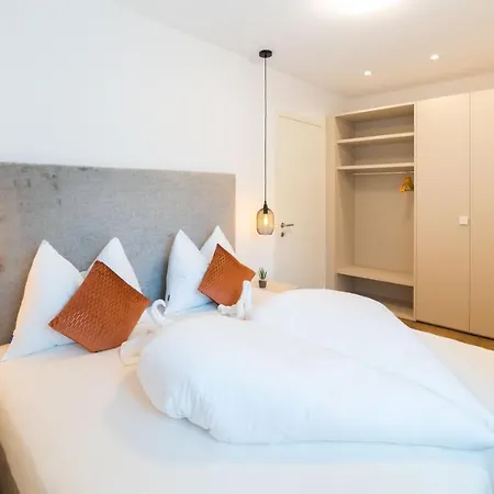 Meranosuites - Garden アパート メラーノ