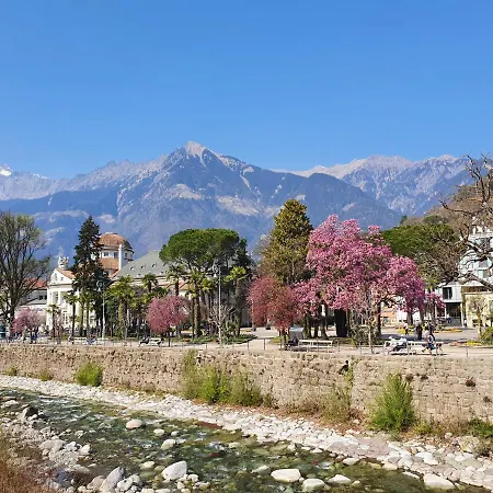 Apartment Meranosuites - Garden Merano