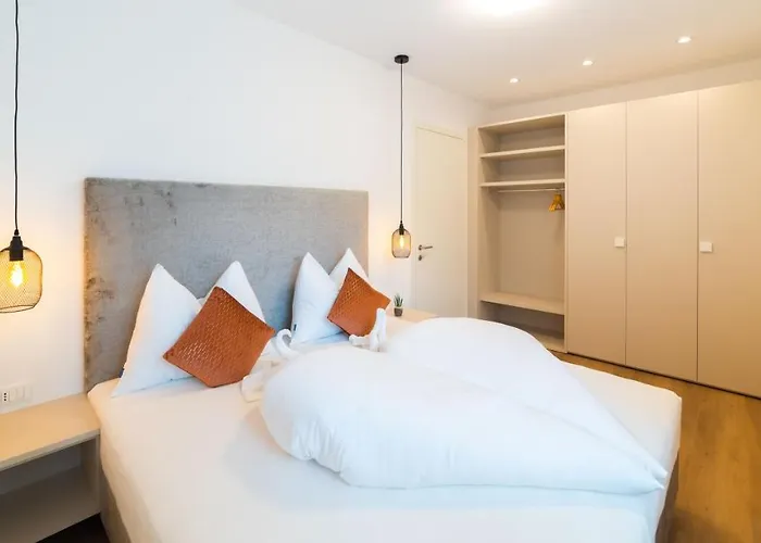 Meranosuites - Garden Апартаменти Мерано