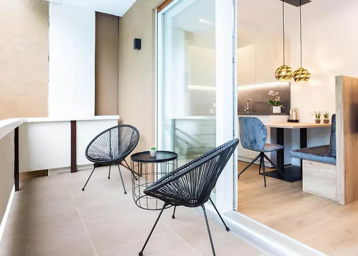 Meranosuites - Garden Мерано